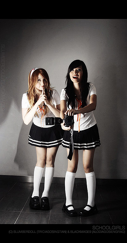 alodia_and_tricia_as_school_girls