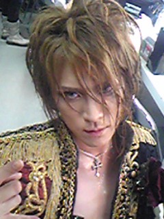 Kamijo_Con