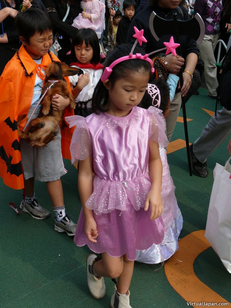 tokyo-halloween-parade-2006-025