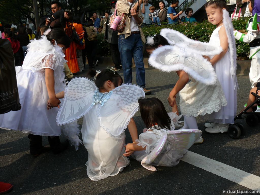 tokyo-halloween-parade-2006-060