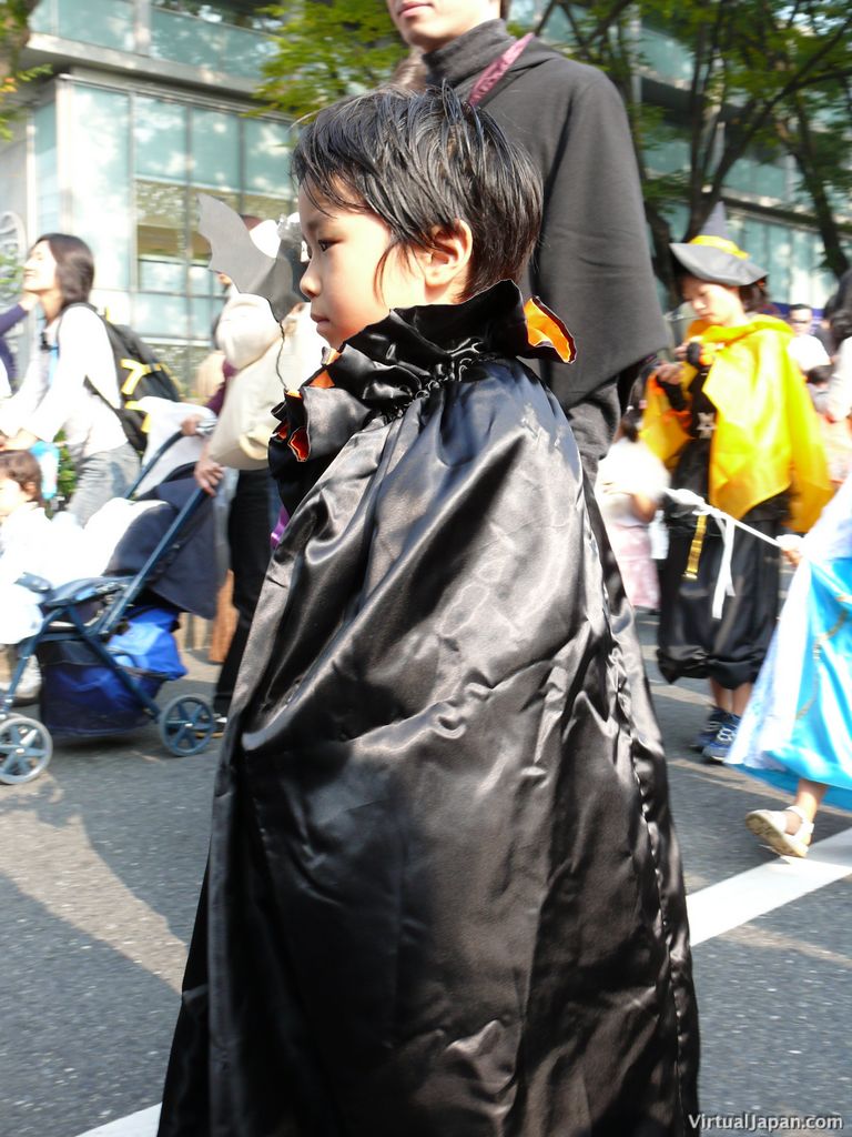 tokyo-halloween-parade-2006-063