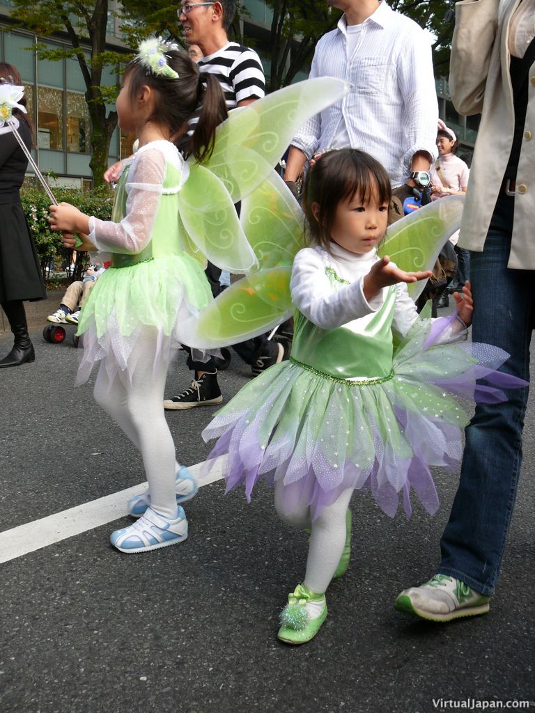tokyo-halloween-parade-2006-092