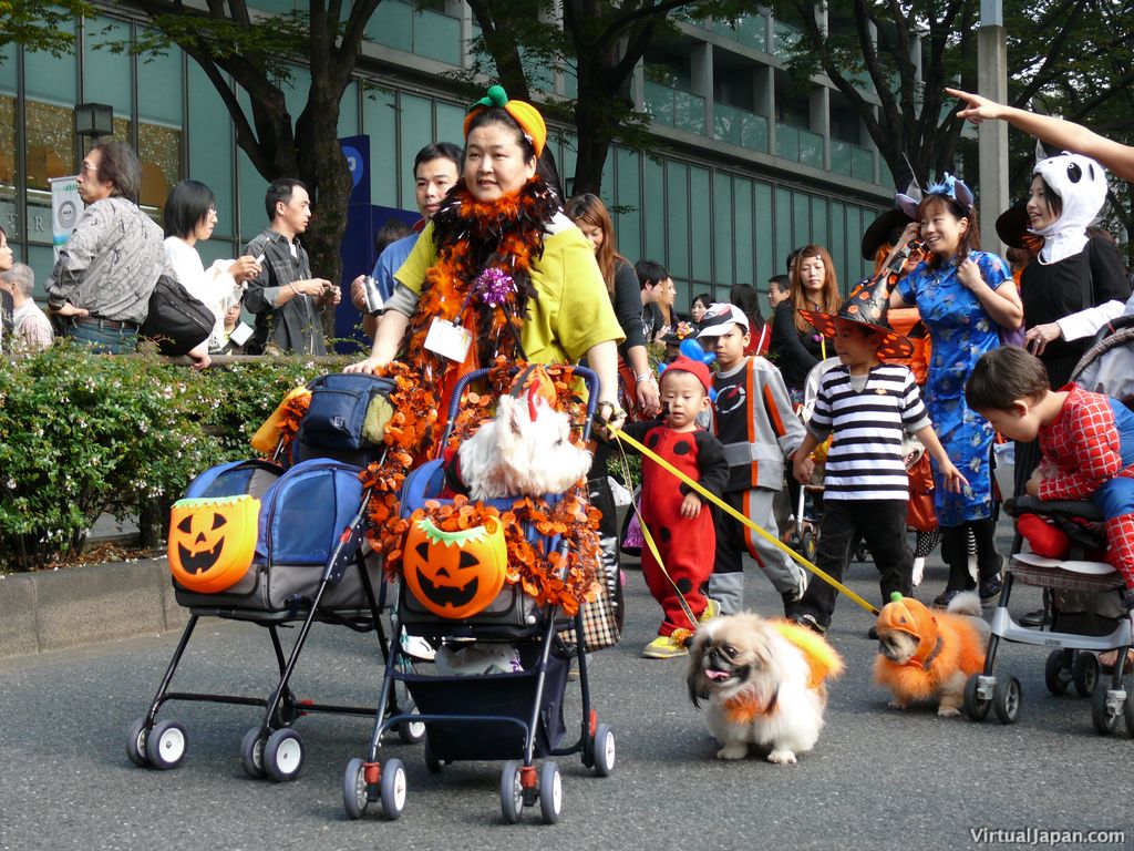 tokyo-halloween-parade-2006-130