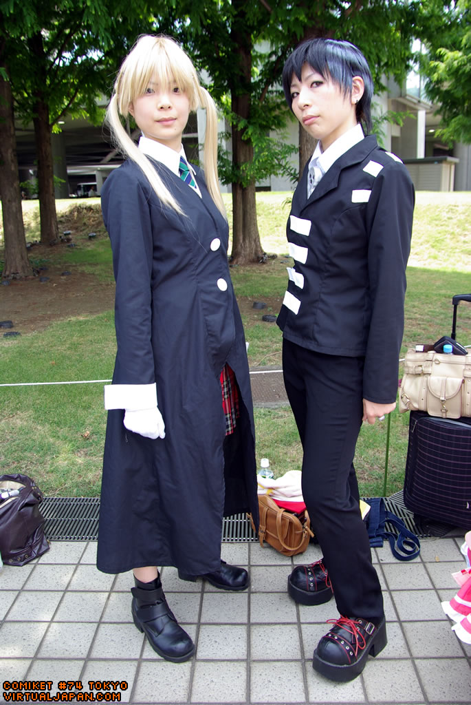 Comiket-Cosplay-2008-119