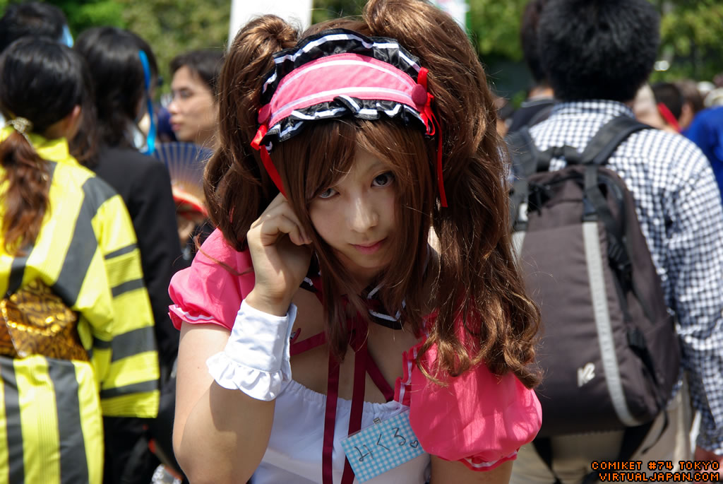 Comiket-Cosplay-2008-130