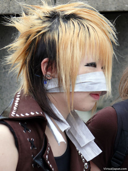 Harajuku Girl With Mask - Japan Pictures