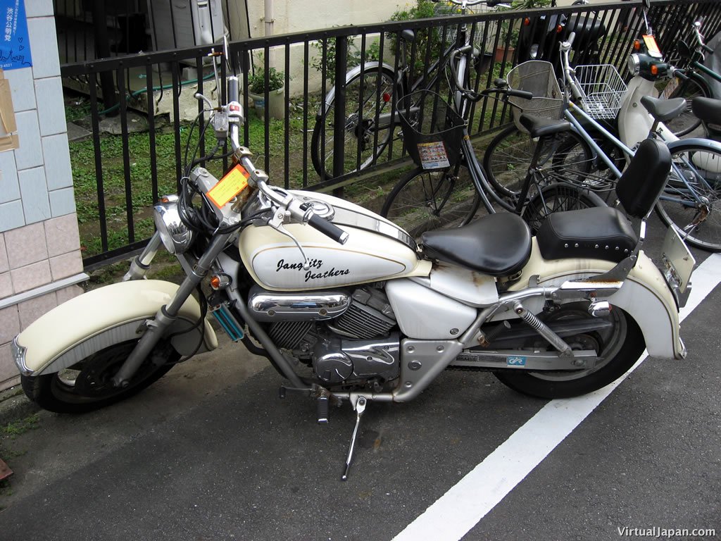 motorbike-093006-02