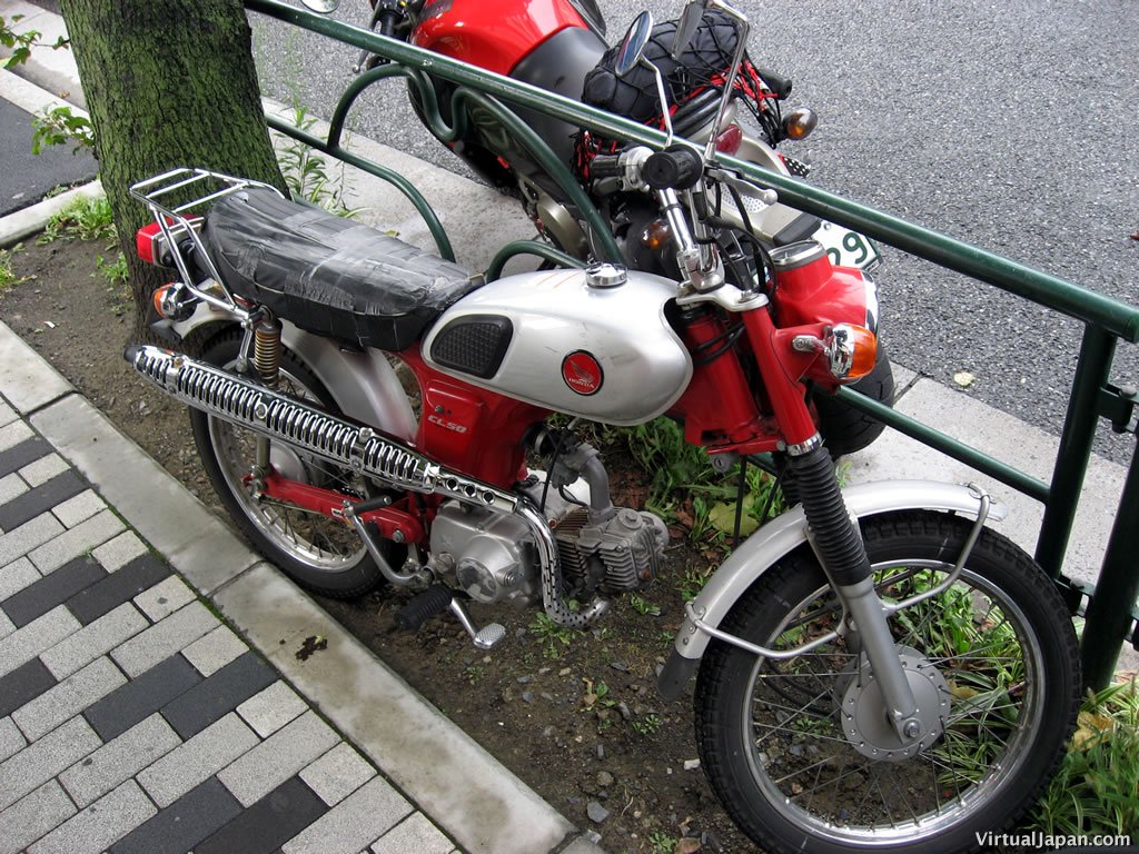 motorbike-093006-07