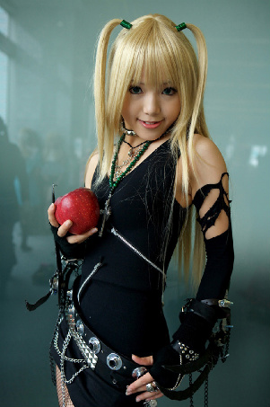 Misa_apple