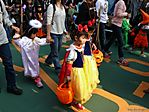 tokyo-halloween-parade-2006-014.jpg