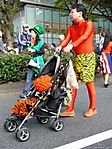 tokyo-halloween-parade-2006-140.jpg