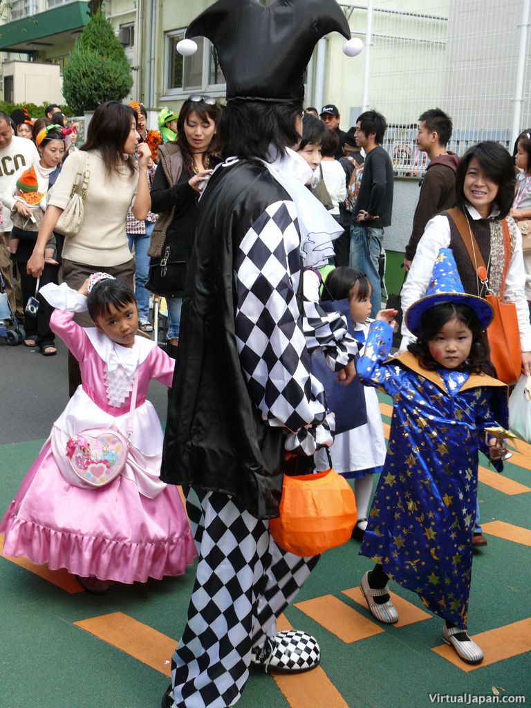 tokyo-halloween-parade-2006-039