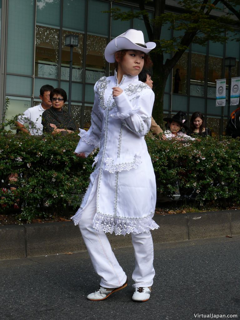tokyo-halloween-parade-2006-054