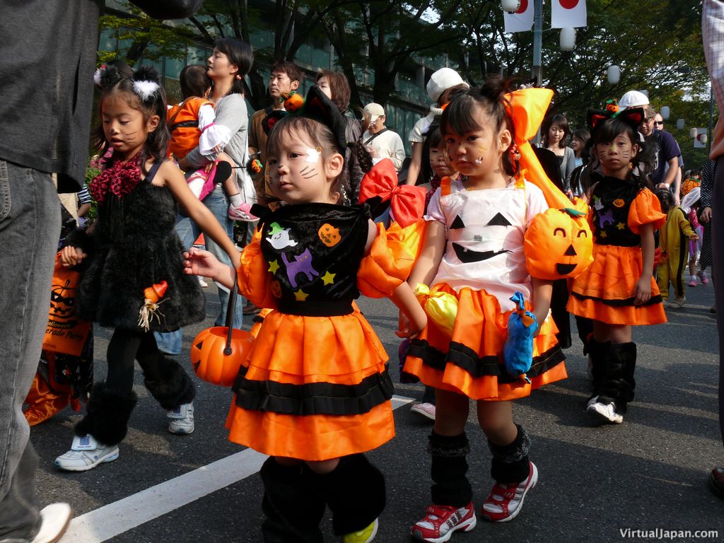 tokyo-halloween-parade-2006-083