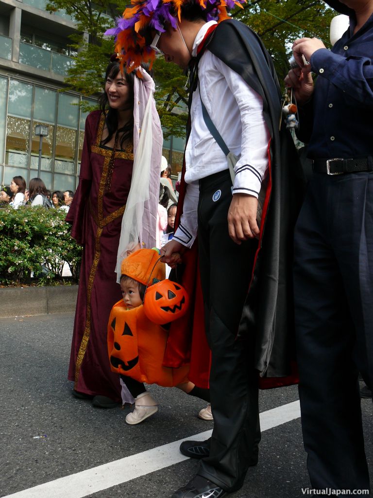 tokyo-halloween-parade-2006-110