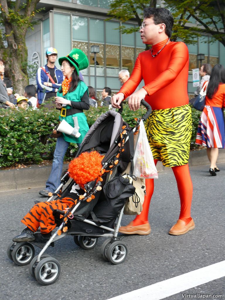 tokyo-halloween-parade-2006-140