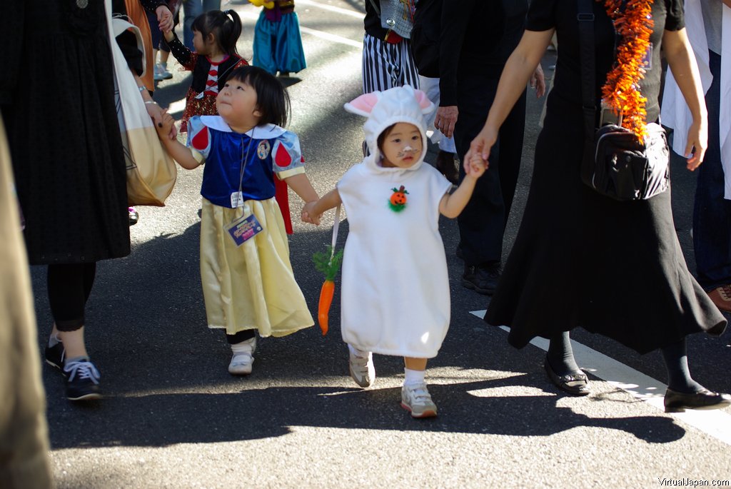 Harajuku-Pumpkin-Parade-2007-074