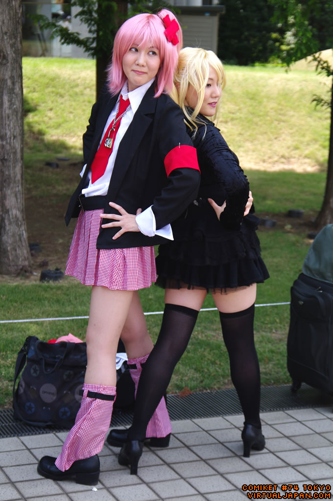 Comiket-Cosplay-2008-012