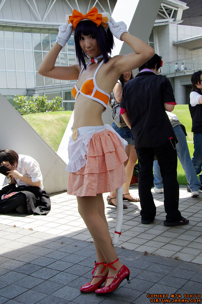 Comiket-Cosplay-2008-074