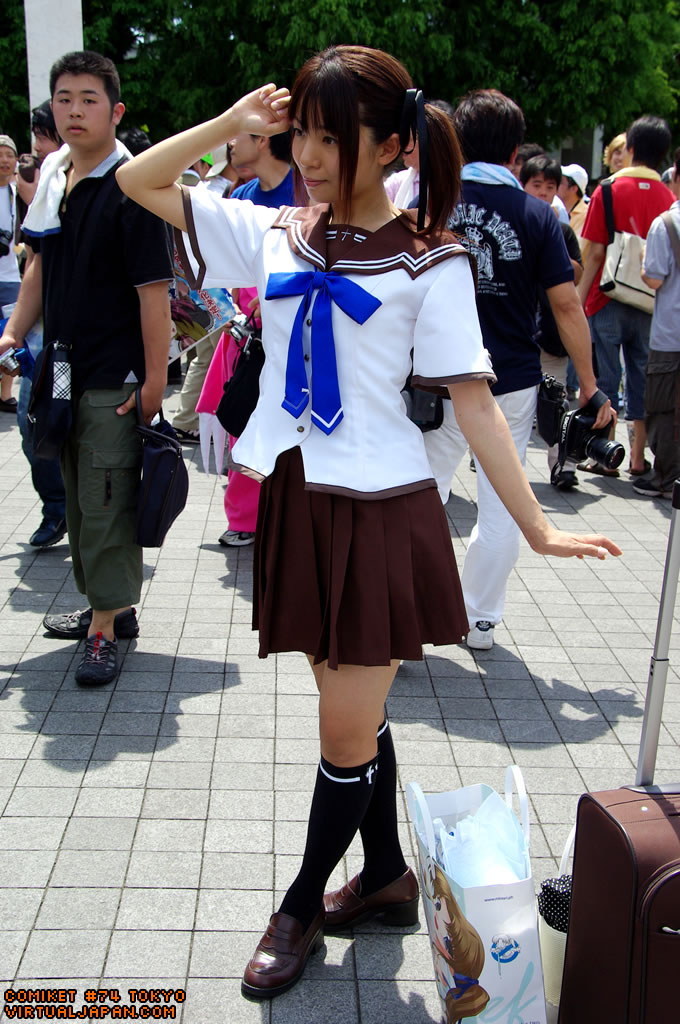 Comiket-Cosplay-2008-134